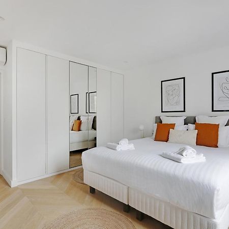 Pick A Flat'S Apartment On Place Du Tertre Paris Bagian luar foto