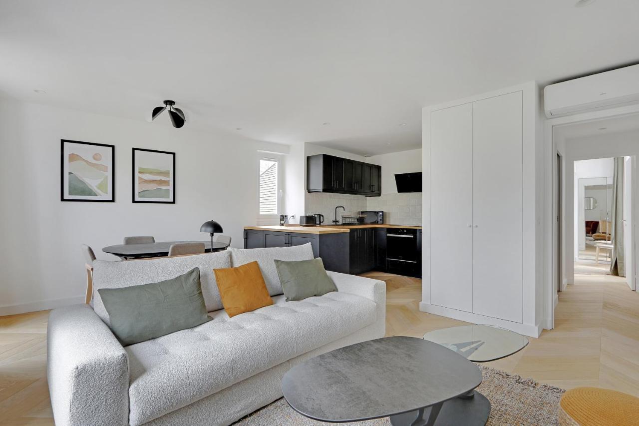 Pick A Flat'S Apartment On Place Du Tertre Paris Bagian luar foto
